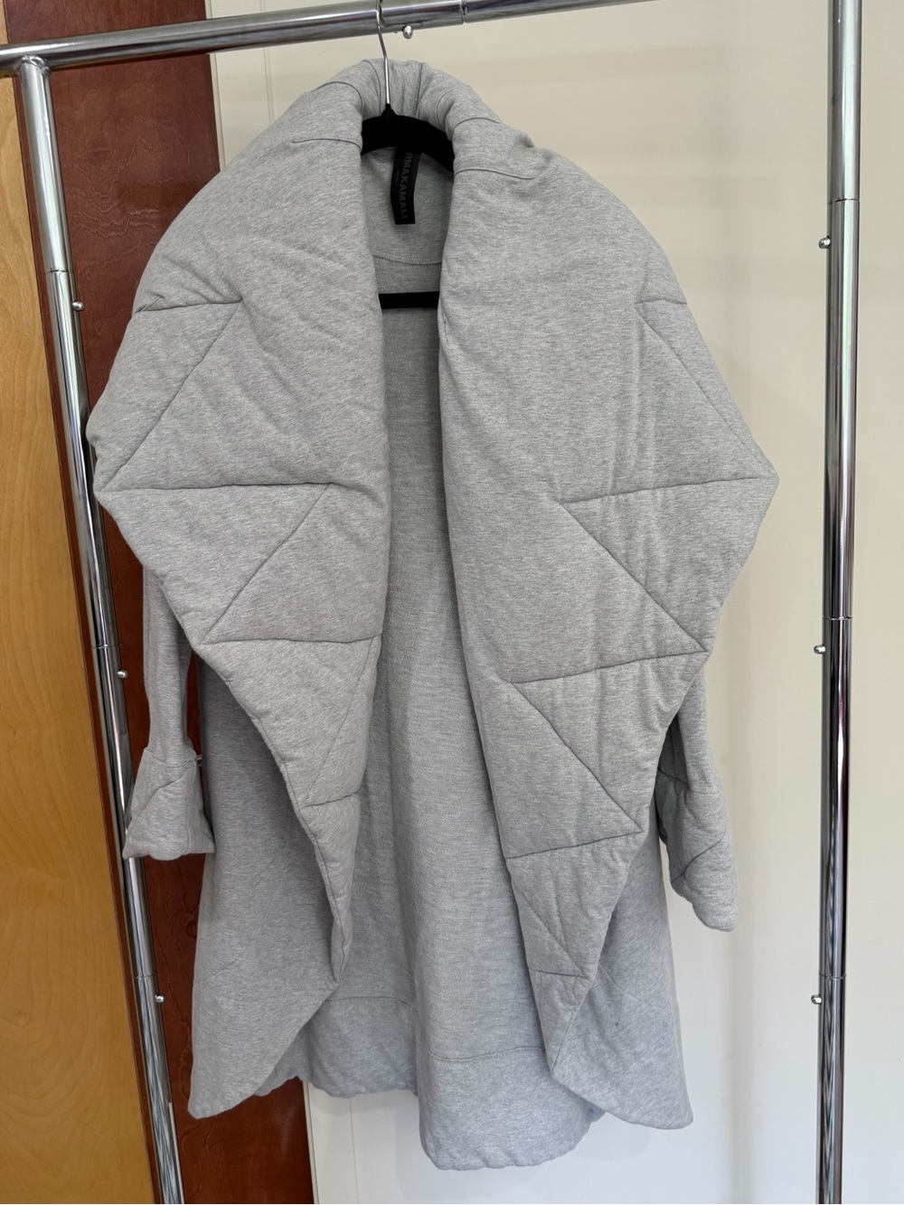 Norma Kamali Quilted Soft Shawl Collar Coat Heather Grey xs/s